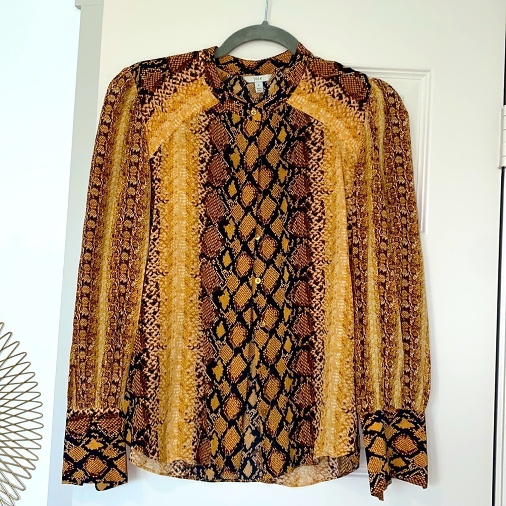 JOIE snake skin print blouse